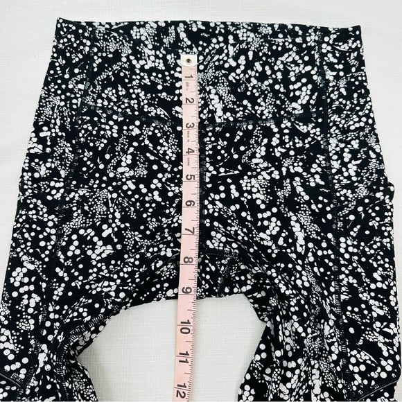 Lululemon Size 4 Wunder Under High-Rise Tight 28" Full-On Luxtreme Floral Spritz - Picture 11 of 13